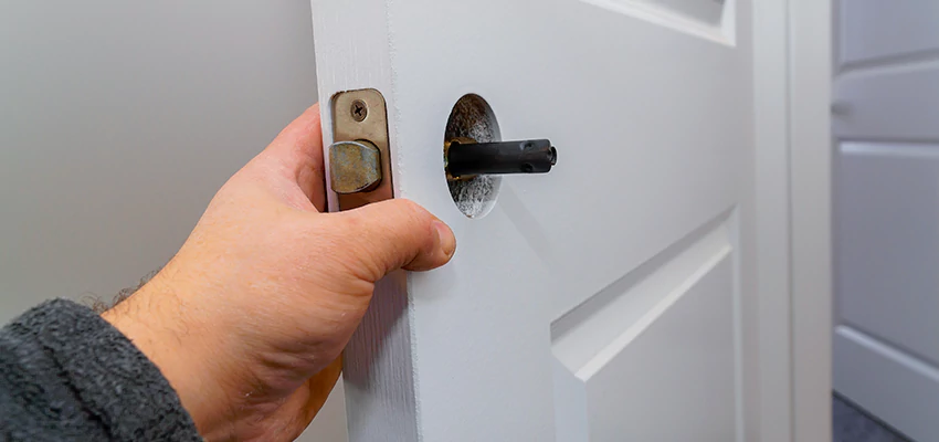 Nighttime Locksmith For Lock Repair in West Palm Beach, FL